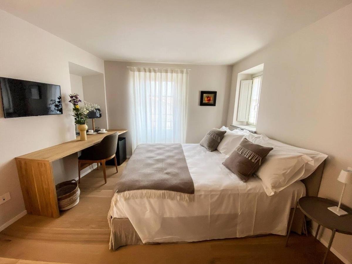 La Torre Apartment Belgirate Bagian luar foto