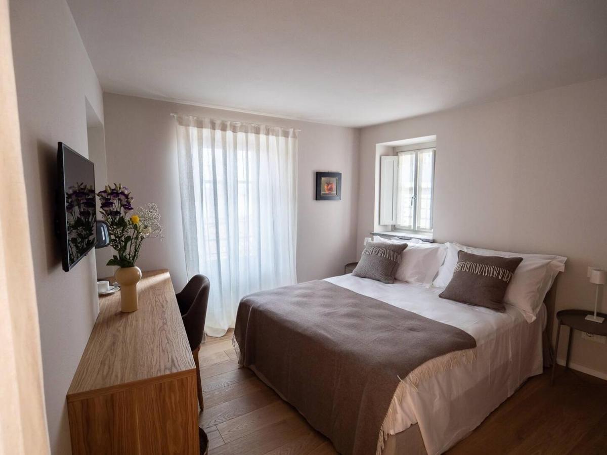 La Torre Apartment Belgirate Bagian luar foto