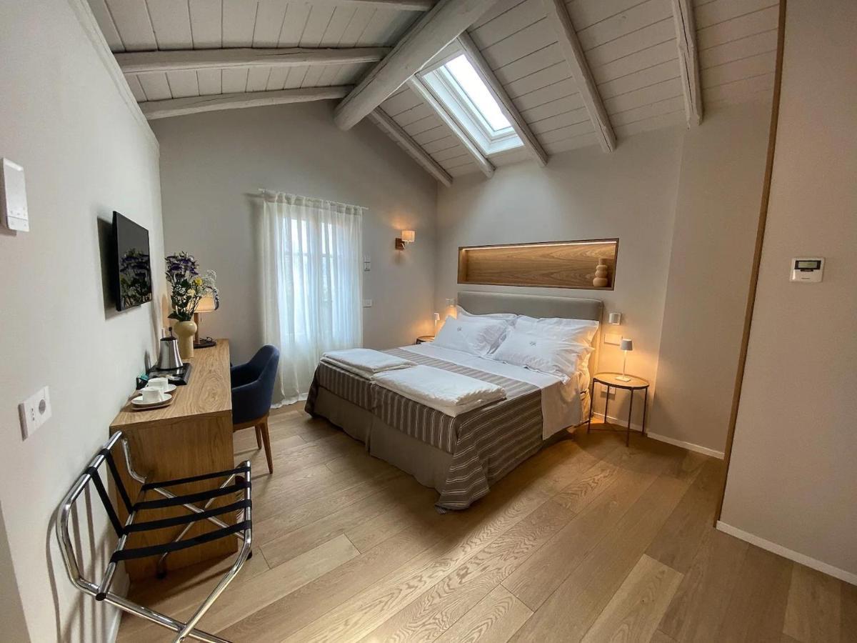 La Torre Apartment Belgirate Bagian luar foto